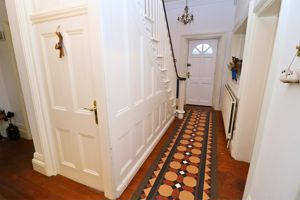 Photo 7- click for photo gallery